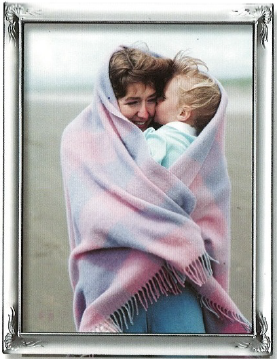 PORTA RETRATO  RETANGULAR CONCHA